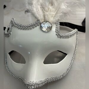Elegant White and Silver Feathered Mask